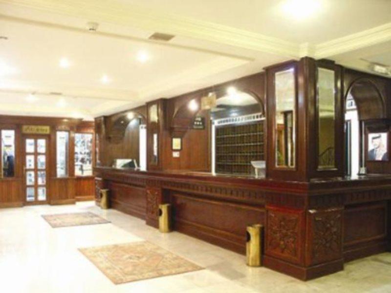 Commodore Hotel Amman Exterior foto