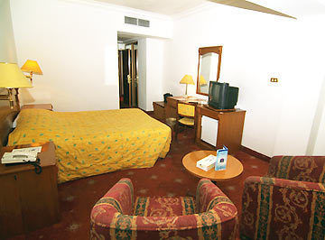 Commodore Hotel Amman Exterior foto